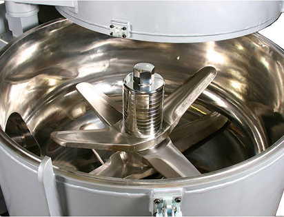 High-efficiency powder coating mixers